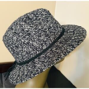 Sunday Afternoons CAMDEN HAT - Size S/M